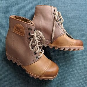 Sorel PDX Wedge - Size 5.5 NEW!